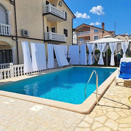 Casa Antonio With Swimming Pool Novigrad (Istria) Exterior foto