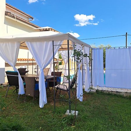 Casa Antonio With Swimming Pool Novigrad (Istria) Exterior foto
