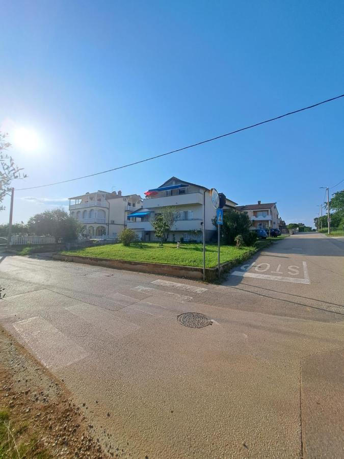 Casa Antonio With Swimming Pool Novigrad (Istria) Exterior foto